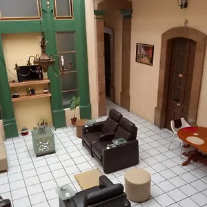 Hostal Guadalajara , グアダラハラ メキシコ